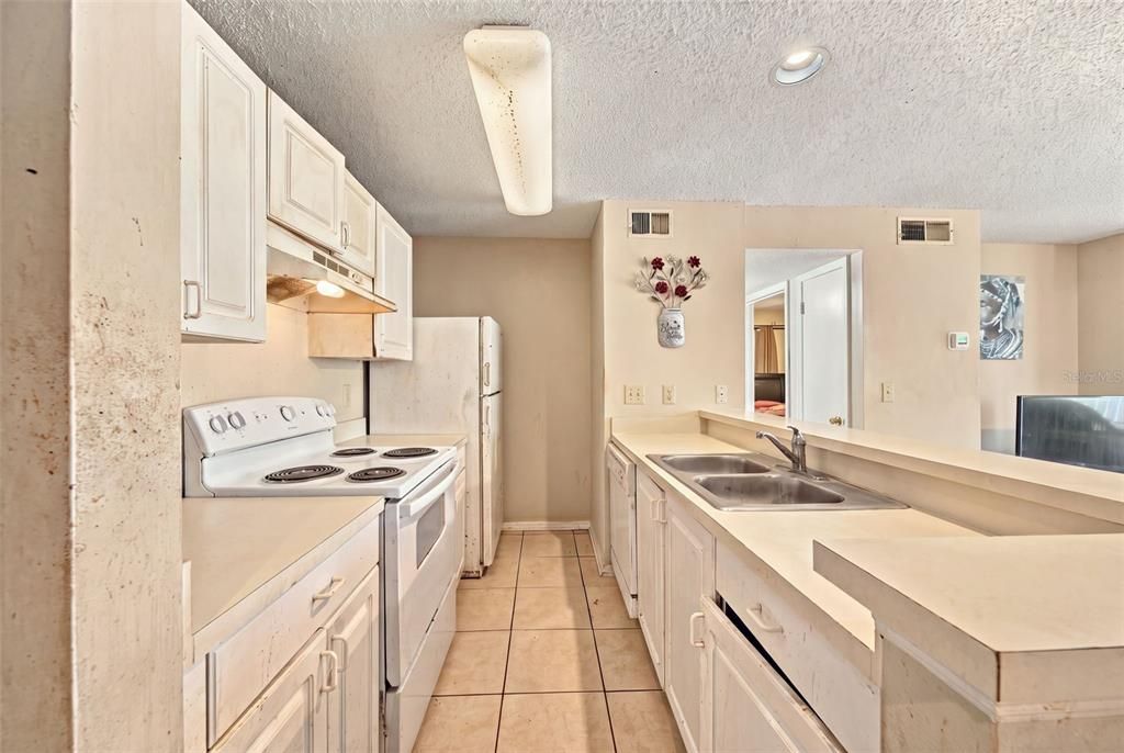 En Venta: $100,000 (1 camas, 1 baños, 738 Pies cuadrados)