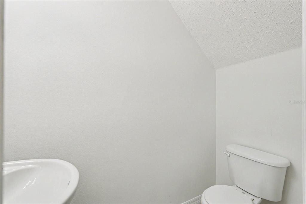 En Venta: $300,000 (3 camas, 2 baños, 1868 Pies cuadrados)