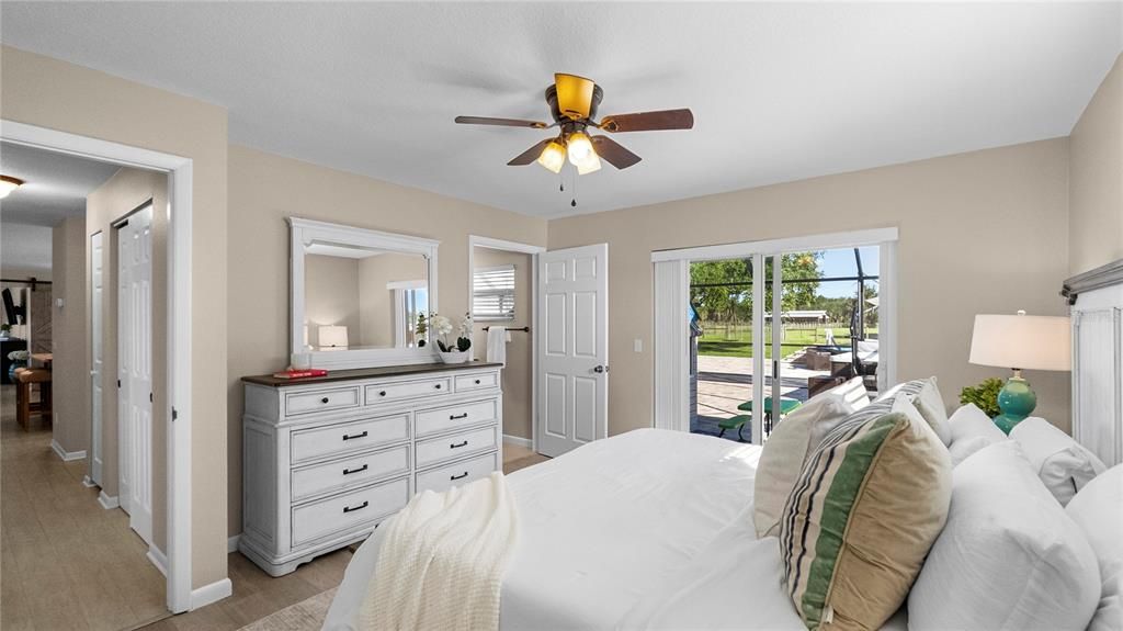 For Sale: $750,000 (4 beds, 2 baths, 2040 Square Feet)