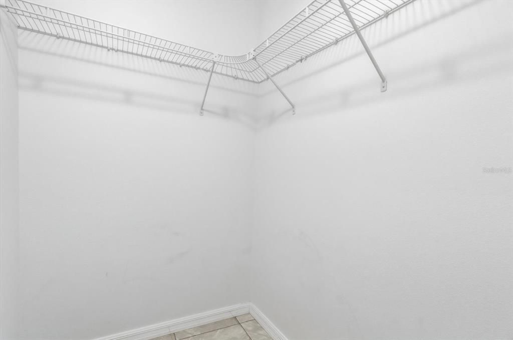 На продажу: $239,900 (3 спален, 2 ванн, 1515 Квадратных фут)
