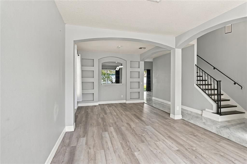 For Sale: $639,900 (5 beds, 4 baths, 2840 Square Feet)