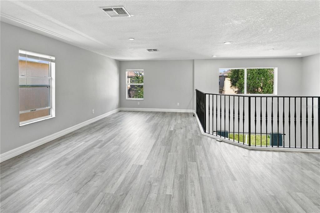 For Sale: $639,900 (5 beds, 4 baths, 2840 Square Feet)