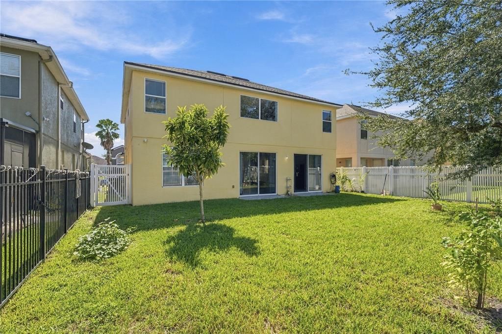 For Sale: $639,900 (5 beds, 4 baths, 2840 Square Feet)