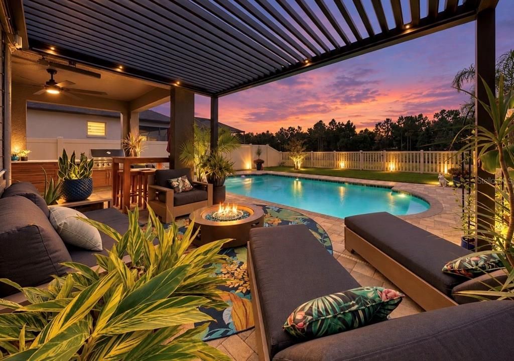 For Sale: $649,900 (4 beds, 4 baths, 3316 Square Feet)