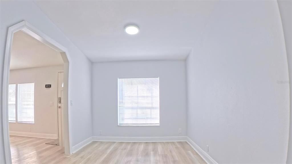 En Venta: $259,900 (3 camas, 2 baños, 1512 Pies cuadrados)