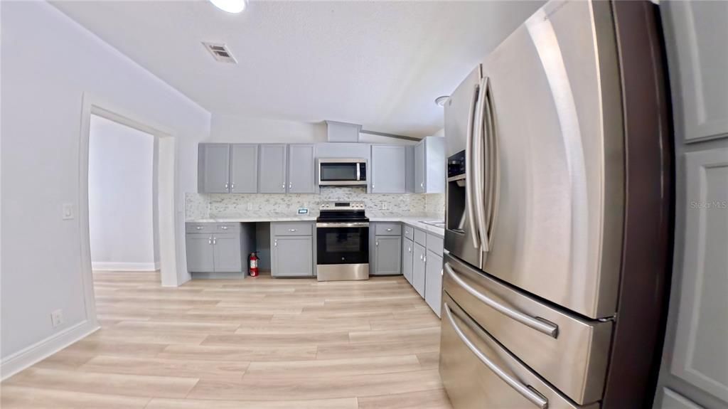 En Venta: $259,900 (3 camas, 2 baños, 1512 Pies cuadrados)
