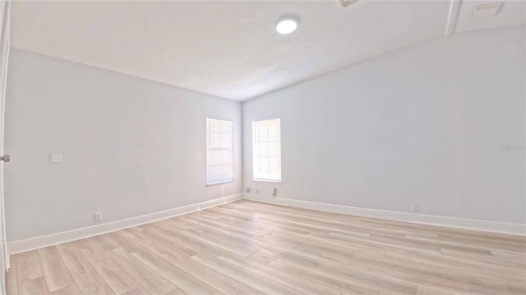 En Venta: $259,900 (3 camas, 2 baños, 1512 Pies cuadrados)