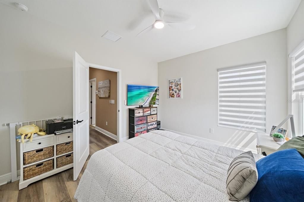 For Sale: $1,625,000 (4 beds, 5 baths, 3246 Square Feet)