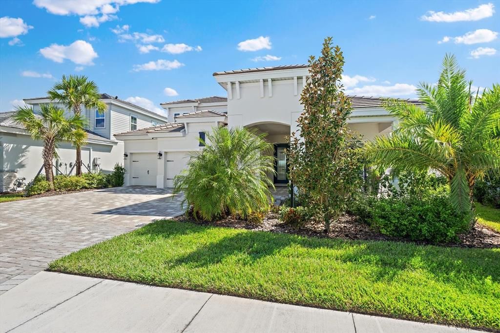 For Sale: $1,625,000 (4 beds, 5 baths, 3246 Square Feet)