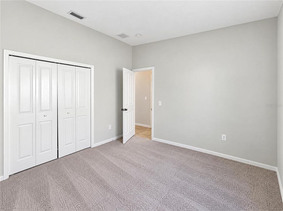 En Venta: $377,000 (4 camas, 2 baños, 2075 Pies cuadrados)