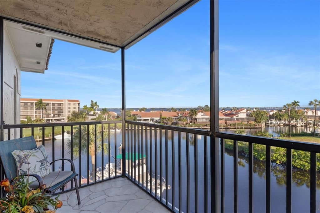 En Venta: $199,000 (2 camas, 2 baños, 1147 Pies cuadrados)
