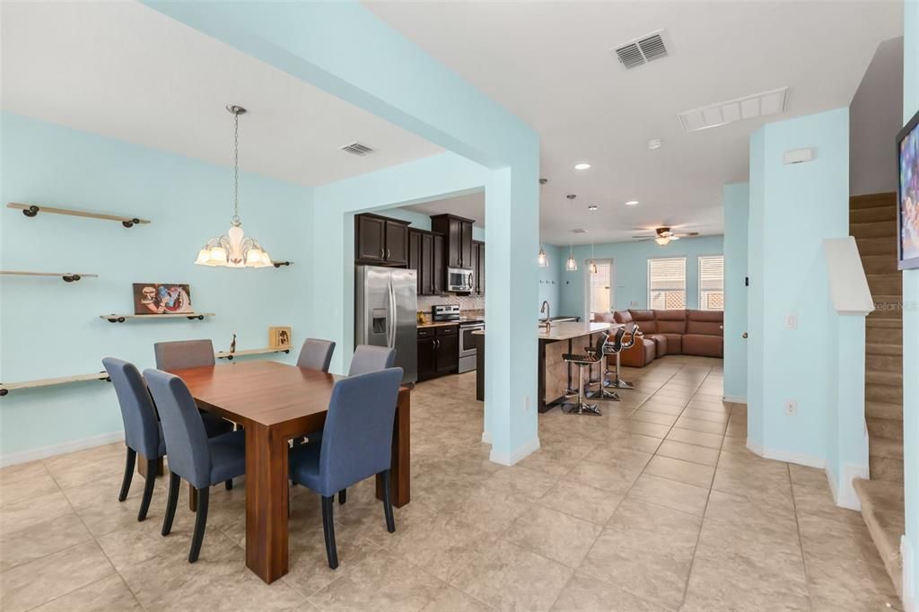 For Sale: $455,000 (3 beds, 2 baths, 1725 Square Feet)