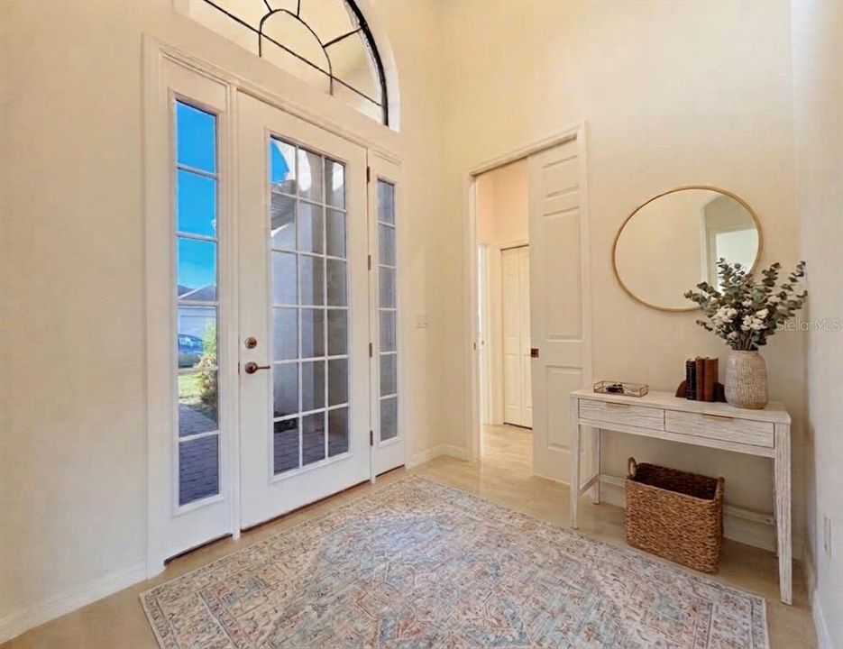 En Venta: $415,000 (3 camas, 2 baños, 2057 Pies cuadrados)
