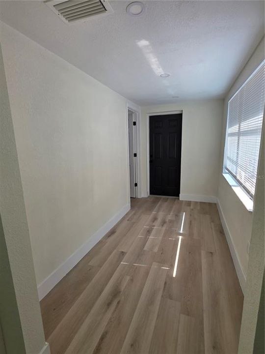 For Sale: $329,000 (4 beds, 3 baths, 1584 Square Feet)