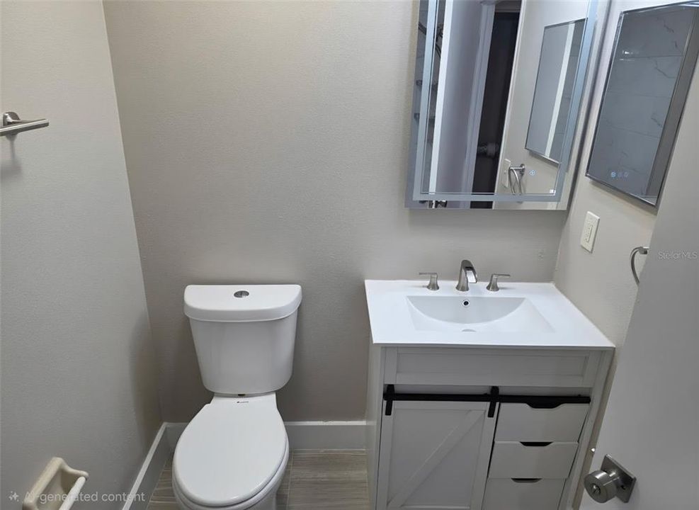 For Rent: $1,800 (2 beds, 1 baths, 800 Square Feet)