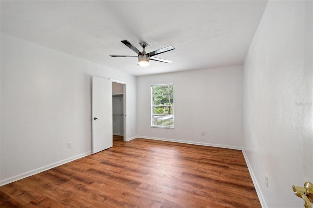 For Sale: $349,500 (4 beds, 2 baths, 2132 Square Feet)