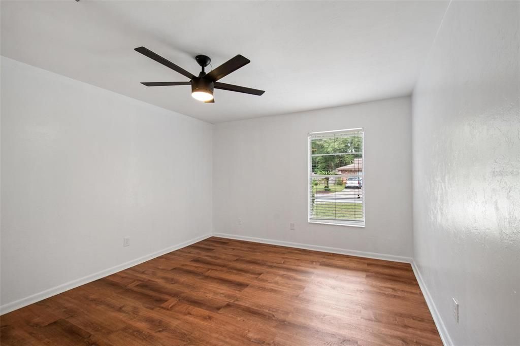 For Sale: $349,500 (4 beds, 2 baths, 2132 Square Feet)