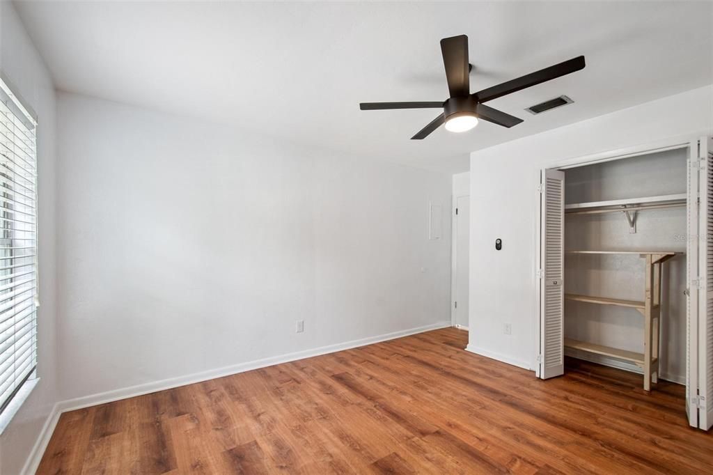 For Sale: $349,500 (4 beds, 2 baths, 2132 Square Feet)