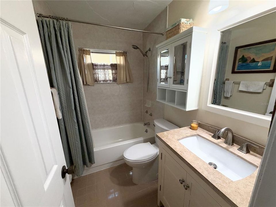 En Venta: $140,000 (2 camas, 2 baños, 1036 Pies cuadrados)