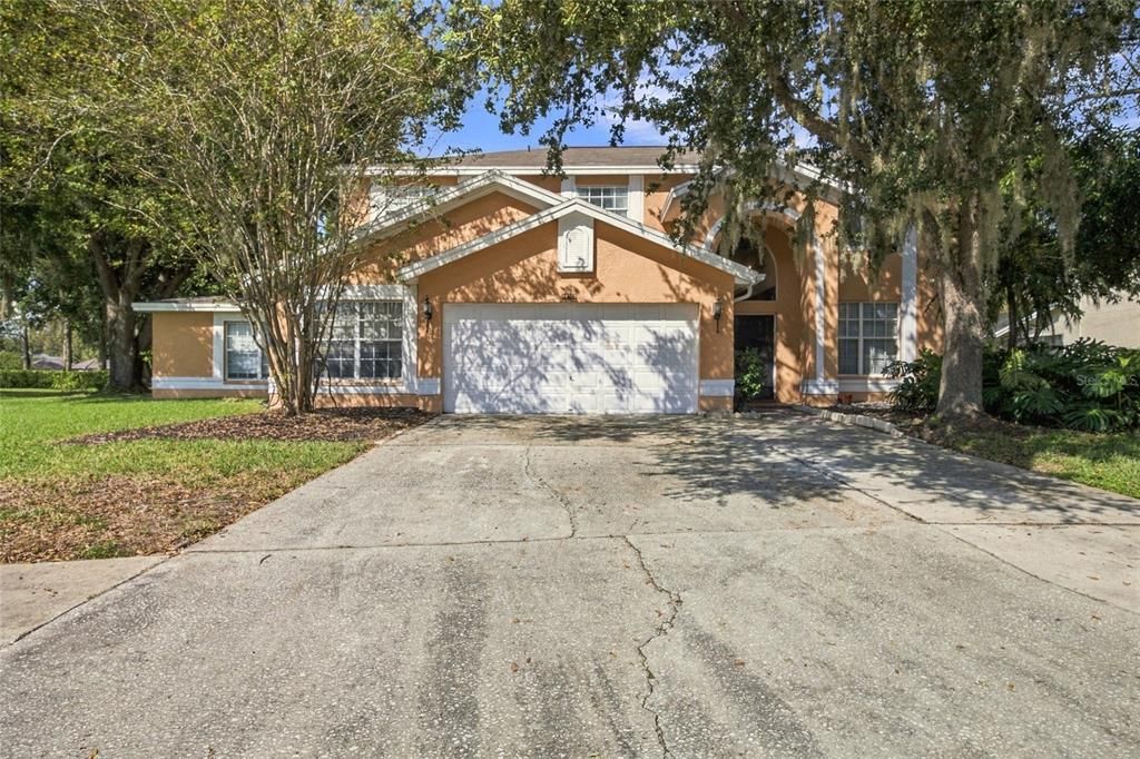 For Sale: $690,000 (5 beds, 4 baths, 3760 Square Feet)