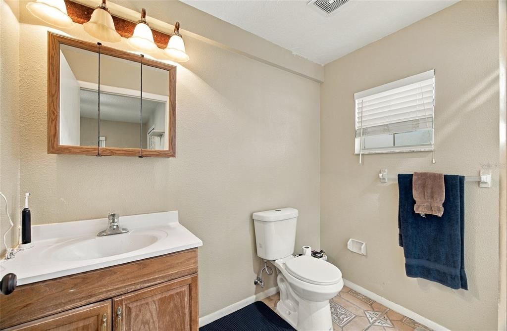 For Sale: $690,000 (5 beds, 4 baths, 3760 Square Feet)
