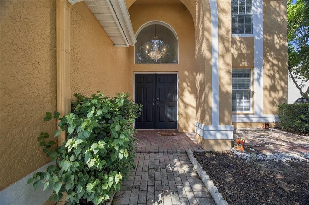 For Sale: $690,000 (5 beds, 4 baths, 3760 Square Feet)