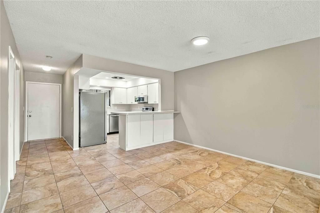 En Venta: $196,500 (2 camas, 2 baños, 1185 Pies cuadrados)
