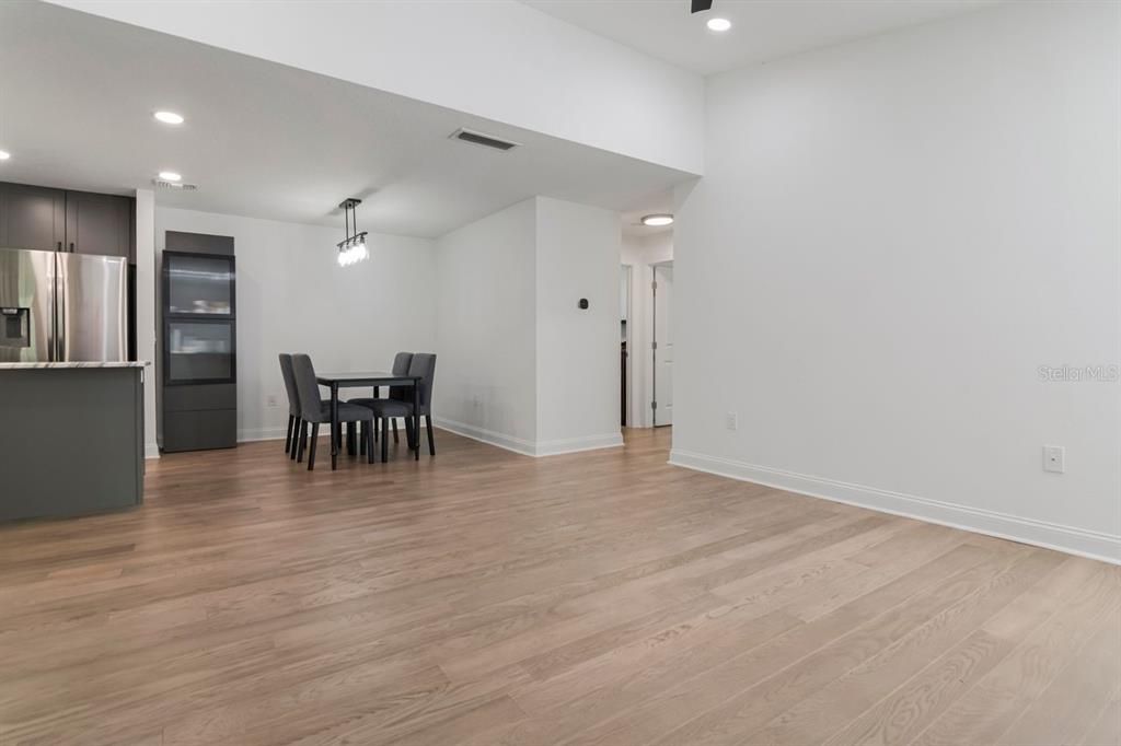 En Venta: $195,000 (2 camas, 2 baños, 1164 Pies cuadrados)