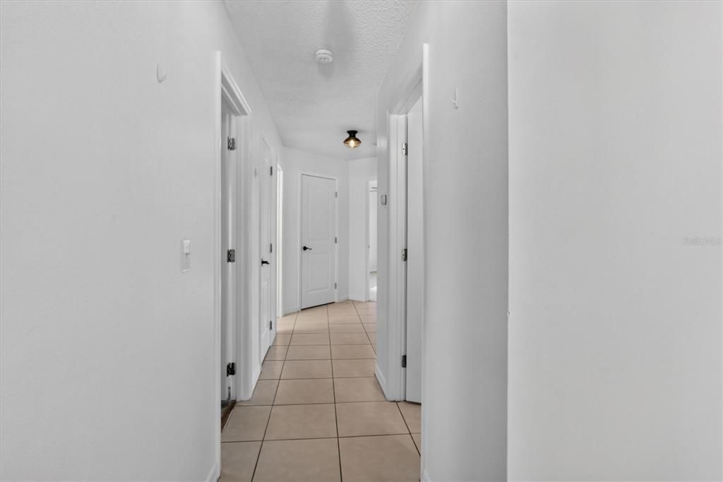 En Venta: $530,000 (4 camas, 3 baños, 3009 Pies cuadrados)