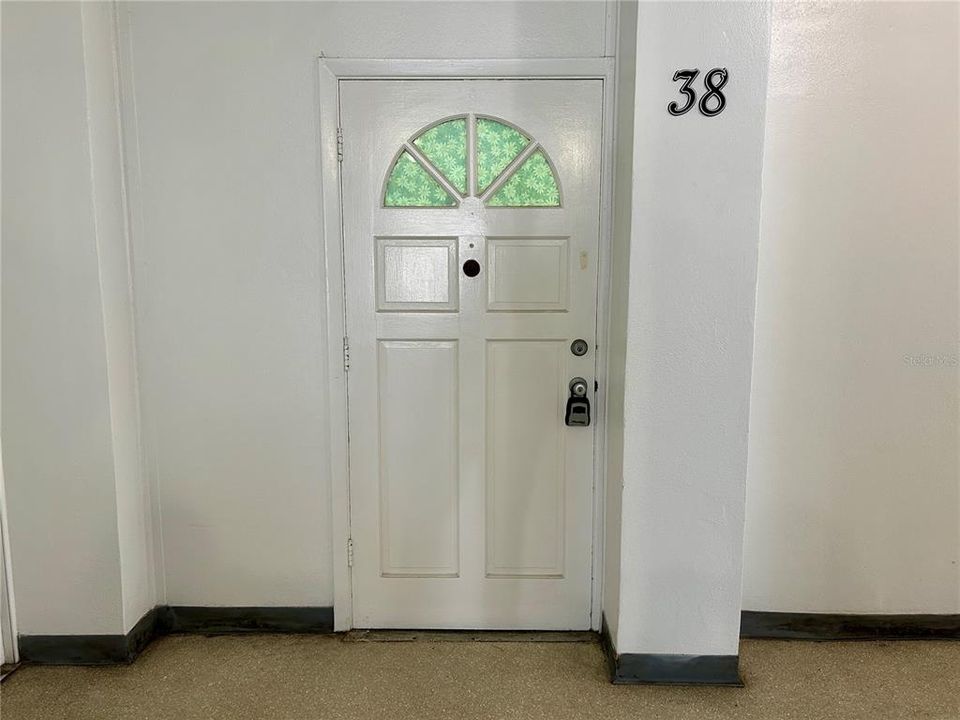 For Sale: $110,000 (2 beds, 1 baths, 1100 Square Feet)