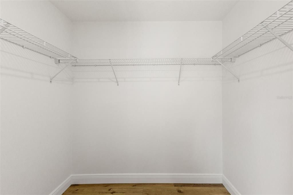 En Venta: $499,900 (5 camas, 3 baños, 2494 Pies cuadrados)