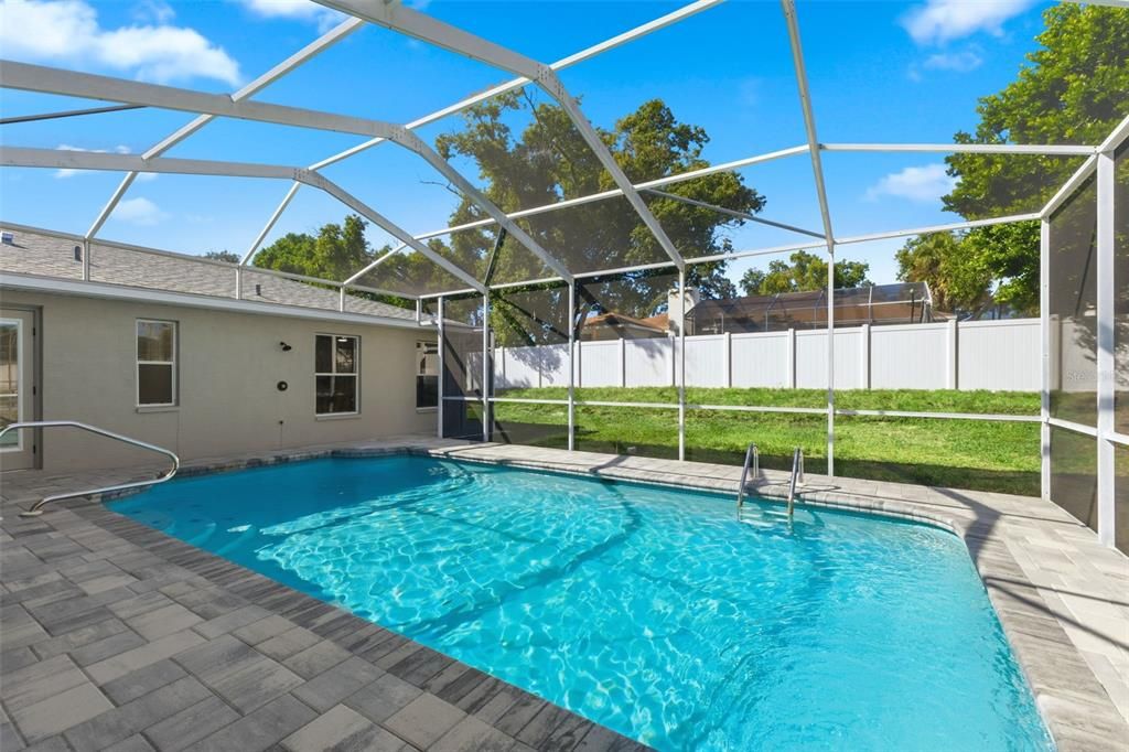 En Venta: $499,900 (5 camas, 3 baños, 2494 Pies cuadrados)