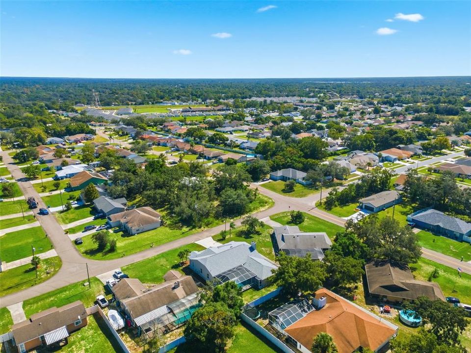 En Venta: $499,900 (5 camas, 3 baños, 2494 Pies cuadrados)