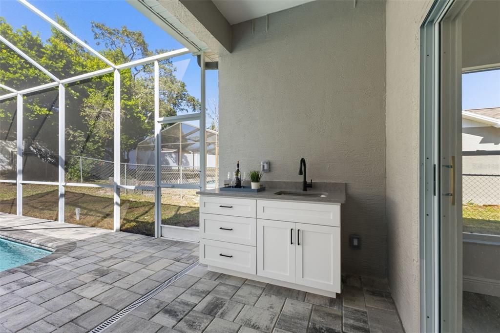 En Venta: $499,900 (5 camas, 3 baños, 2494 Pies cuadrados)