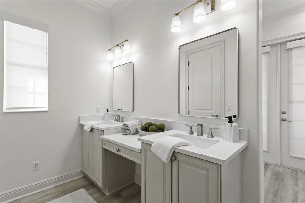For Sale: $1,675,000 (4 beds, 5 baths, 3496 Square Feet)