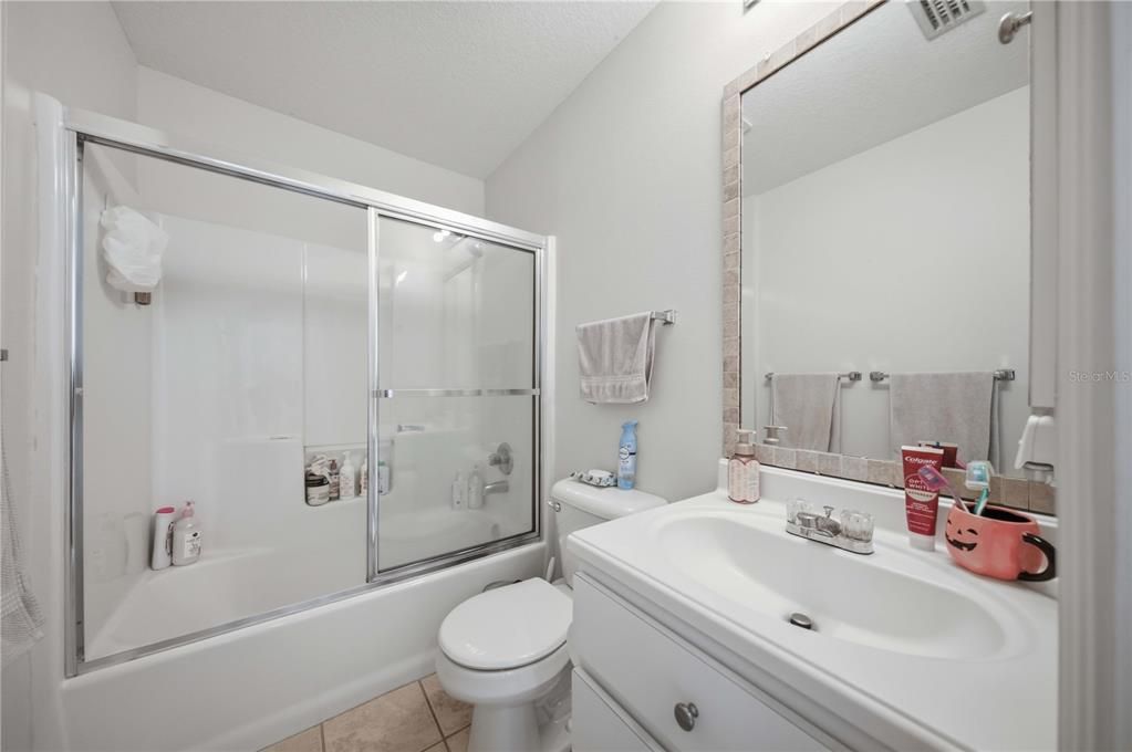 For Sale: $190,000 (2 beds, 2 baths, 1348 Square Feet)
