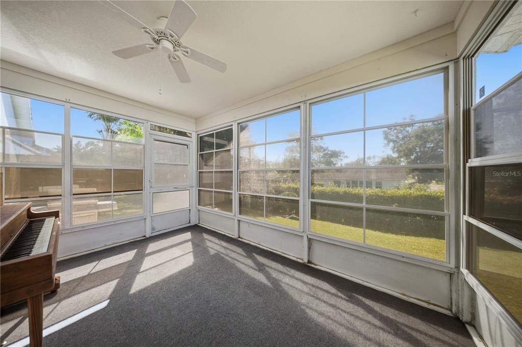 For Sale: $190,000 (2 beds, 2 baths, 1348 Square Feet)