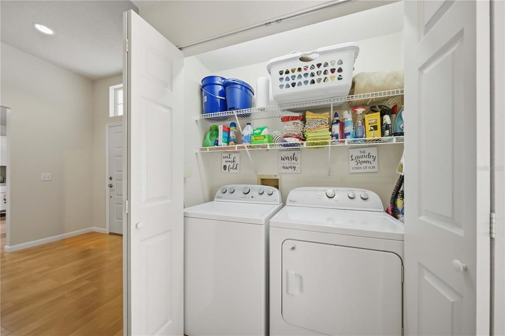 For Sale: $190,000 (2 beds, 2 baths, 1348 Square Feet)