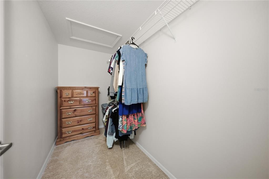 For Sale: $190,000 (2 beds, 2 baths, 1348 Square Feet)