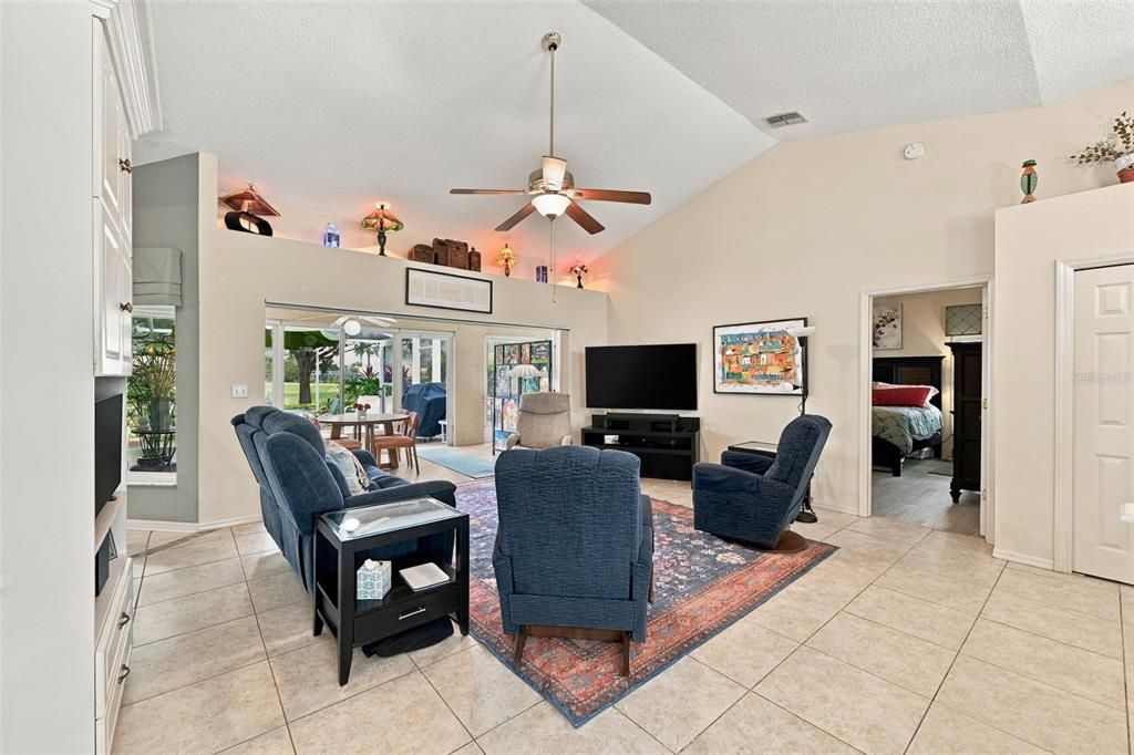 For Sale: $459,000 (3 beds, 2 baths, 2102 Square Feet)