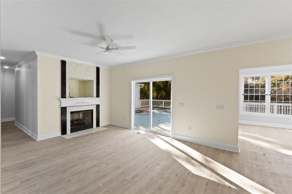 For Sale: $839,950 (5 beds, 4 baths, 3624 Square Feet)