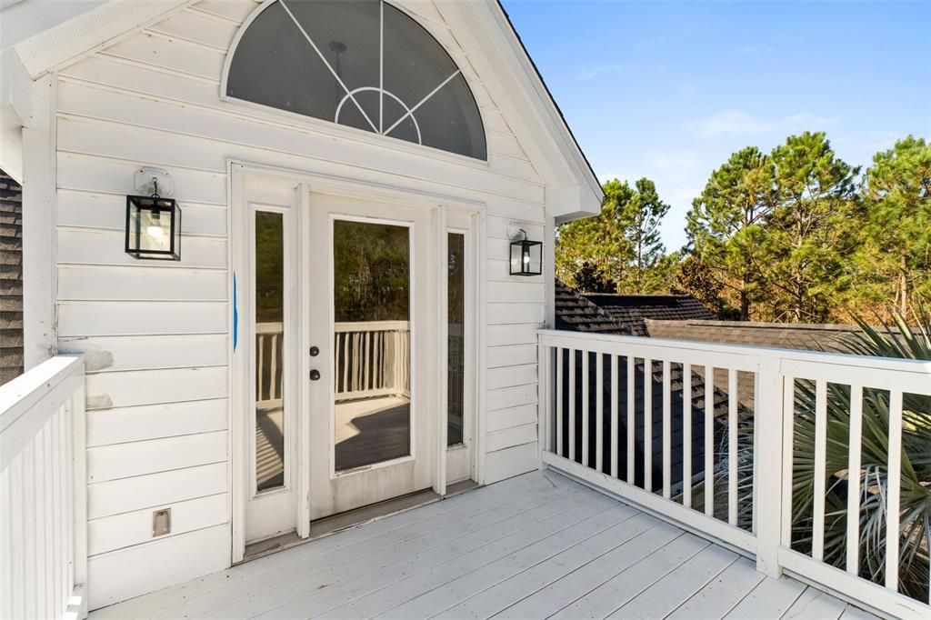 For Sale: $839,950 (5 beds, 4 baths, 3624 Square Feet)