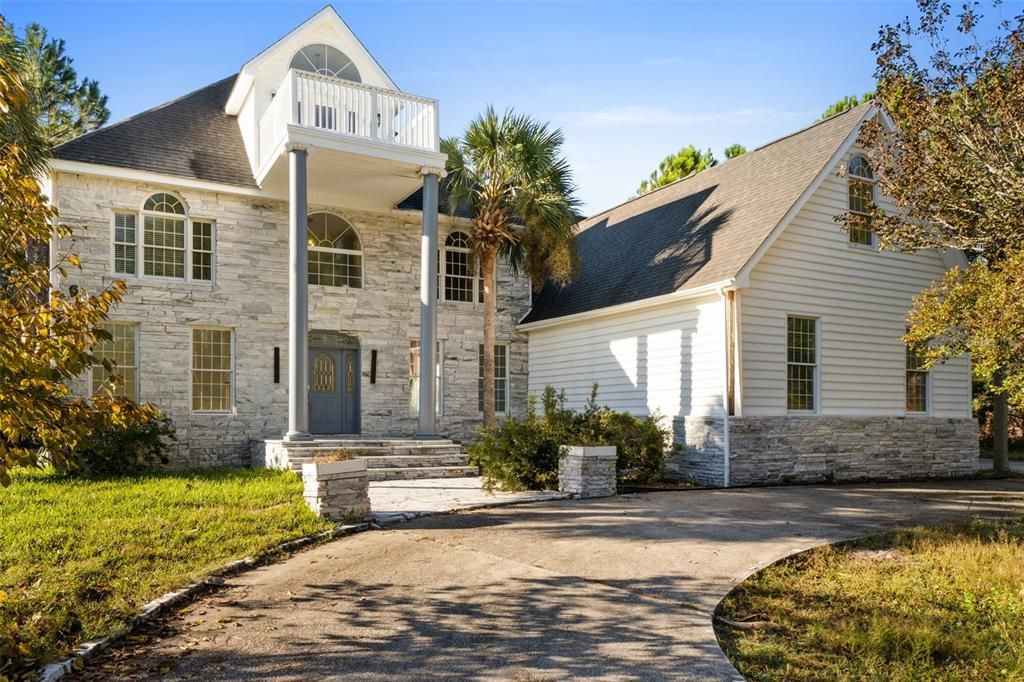 For Sale: $839,950 (5 beds, 4 baths, 3624 Square Feet)