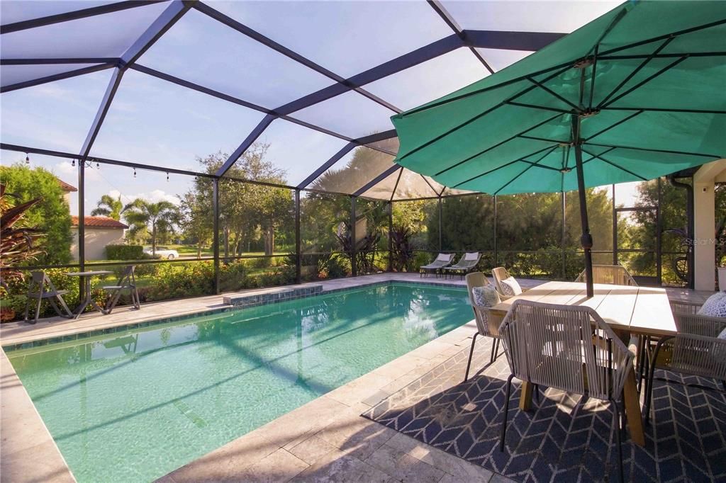 En Venta: $700,000 (4 camas, 3 baños, 2192 Pies cuadrados)