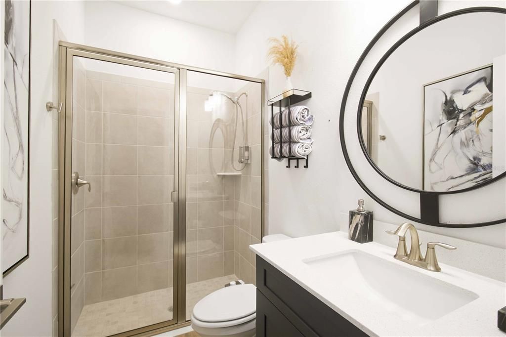 En Venta: $700,000 (4 camas, 3 baños, 2192 Pies cuadrados)