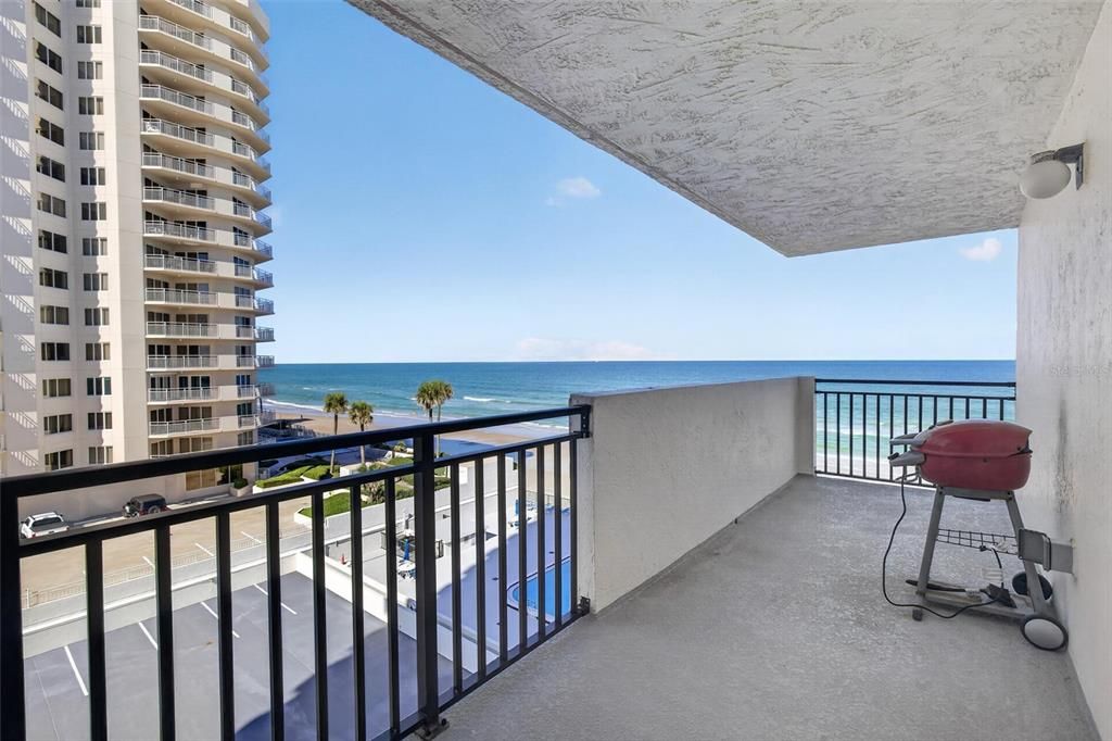 For Sale: $365,000 (2 beds, 2 baths, 1171 Square Feet)