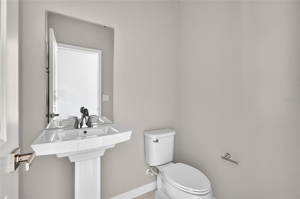 For Rent: $1,875 (3 beds, 2 baths, 1624 Square Feet)