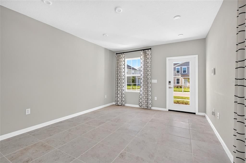 For Rent: $1,875 (3 beds, 2 baths, 1624 Square Feet)