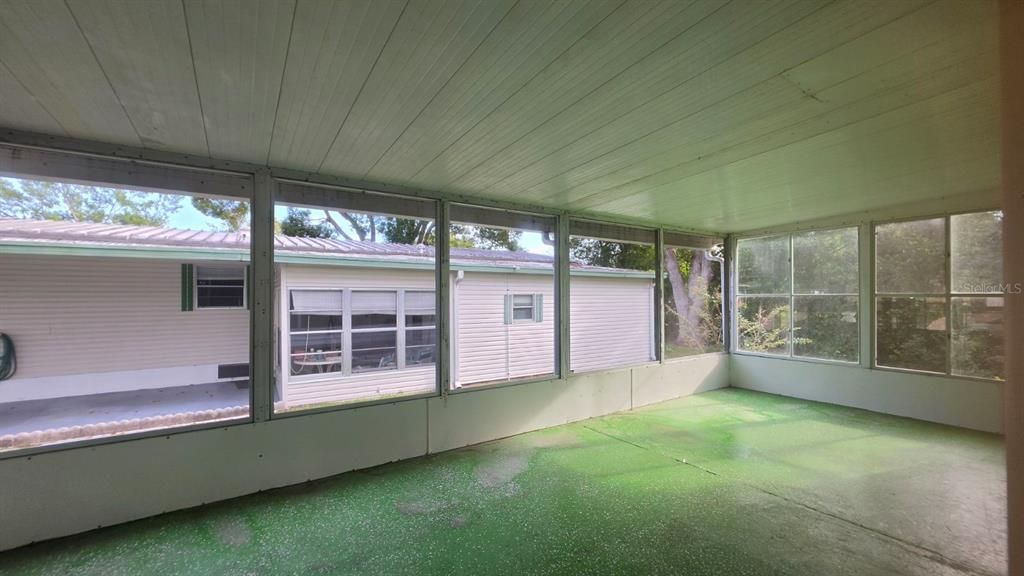 For Rent: $1,275 (2 beds, 1 baths, 690 Square Feet)