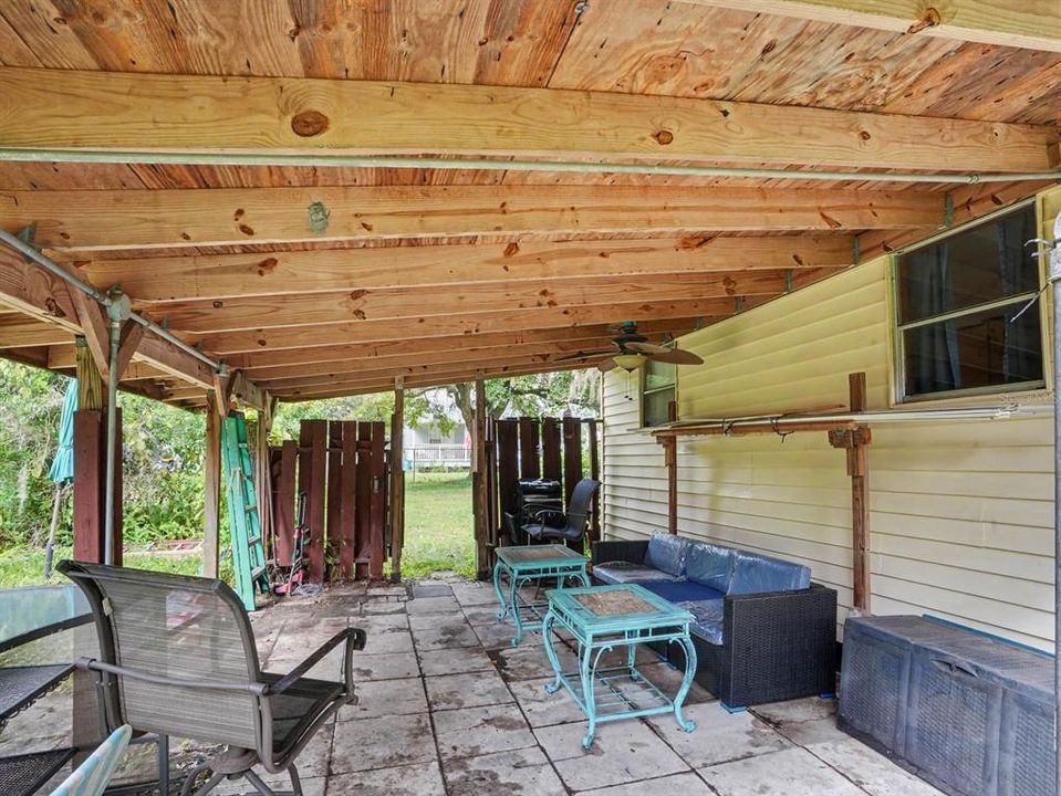 На продажу: $75,000 (1 спален, 1 ванн, 614 Квадратных фут)
